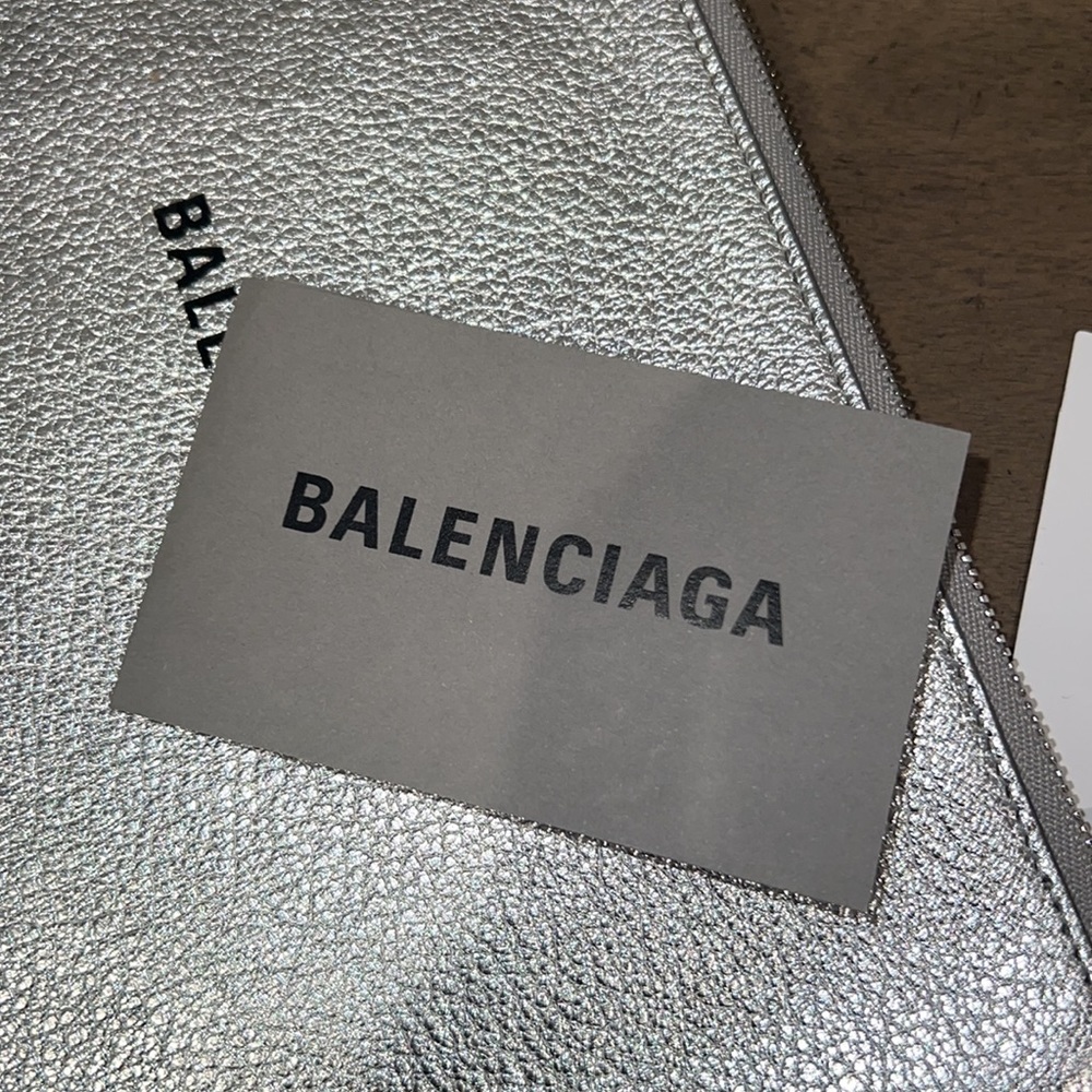 Balenciaga Silver Metallic Leather Clutch Wristlet - Picture 6 of 6
